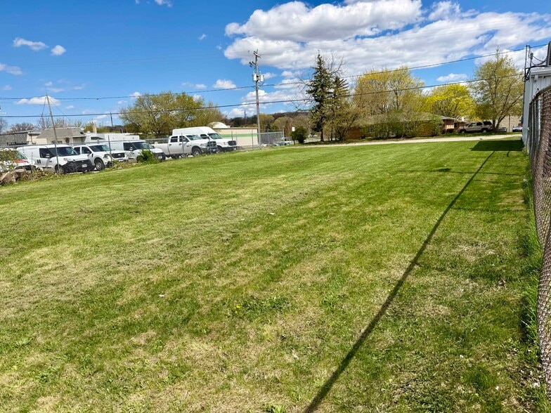 More Photos Of 636 Lime Kiln Rd, Green Bay Land For Sale
