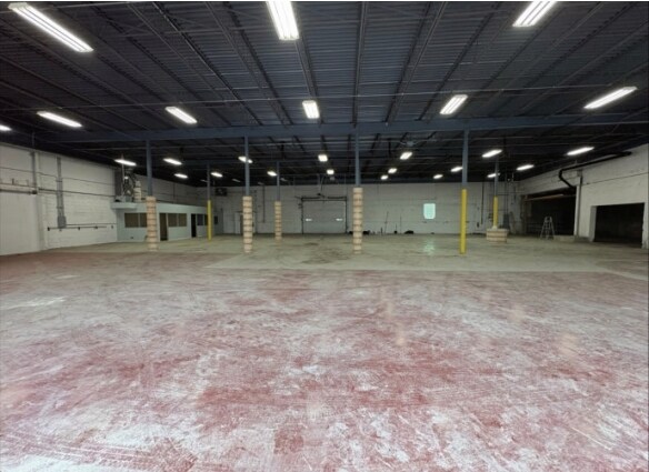 More Photos Of 1850-1860 N Elston Ave, Chicago Warehouse For Lease