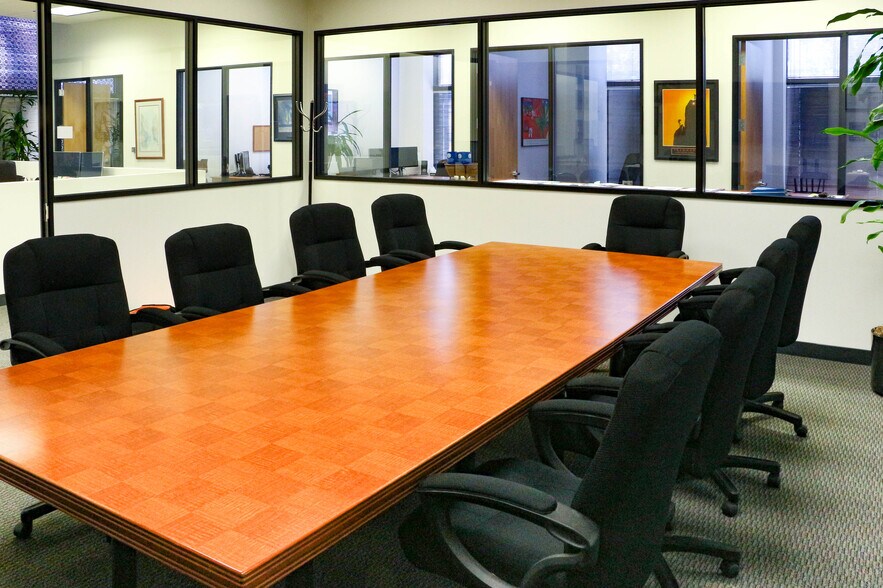 More Photos Of 23046 Avenida de la Carlota, Laguna Hills Office For Lease