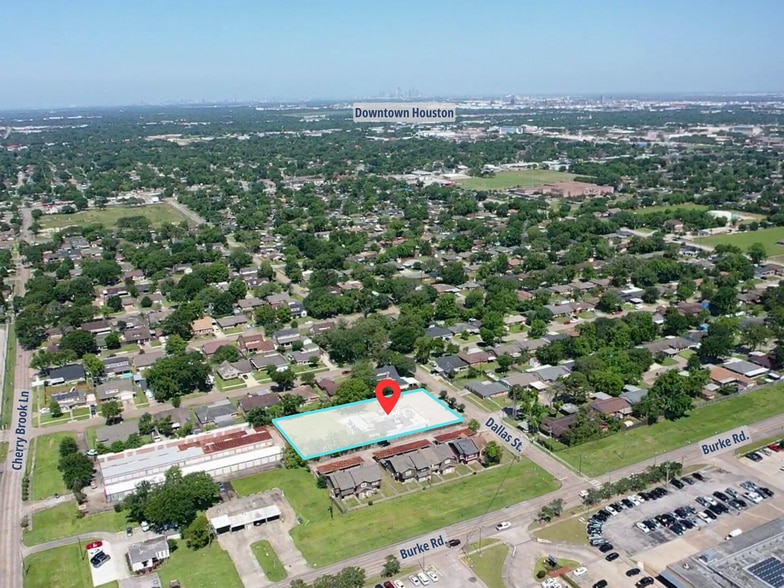 More Photos Of 1922 Dallas St, Pasadena Religious Facility For Sale