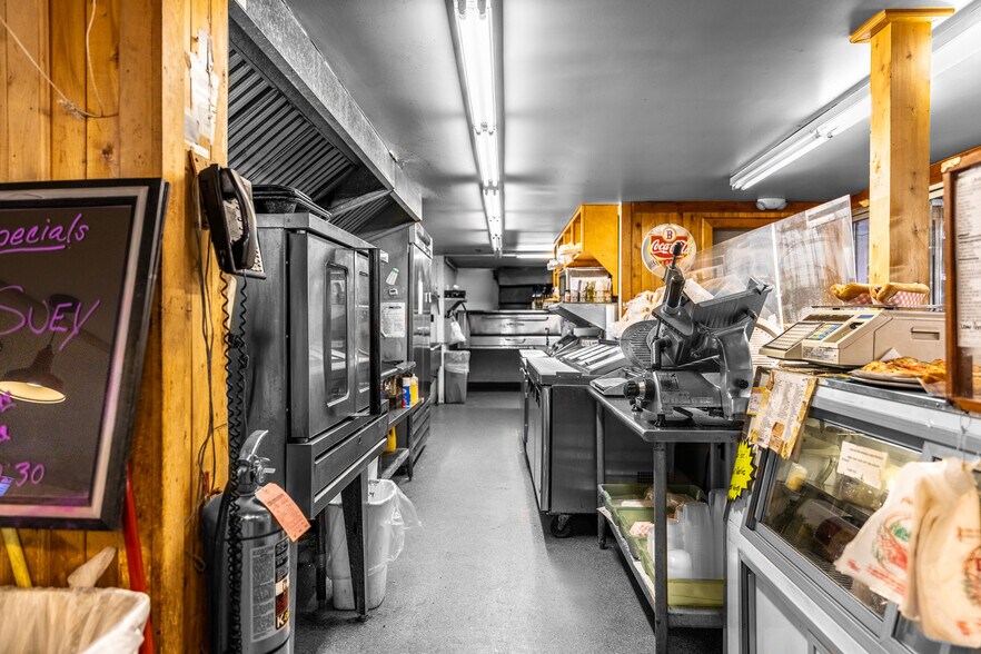 More Photos Of 110 Downeast Hwy, Ellsworth Convenience Store For Sale