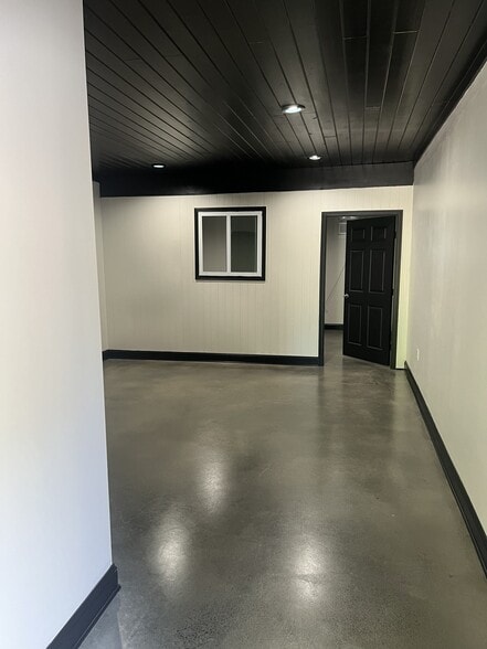 More Photos Of 138 Moose Loop Rd, Canton Warehouse For Lease
