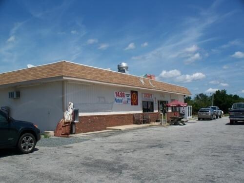 More Photos Of 23724 Deal Island Rd, Deal Island Bar For Sale