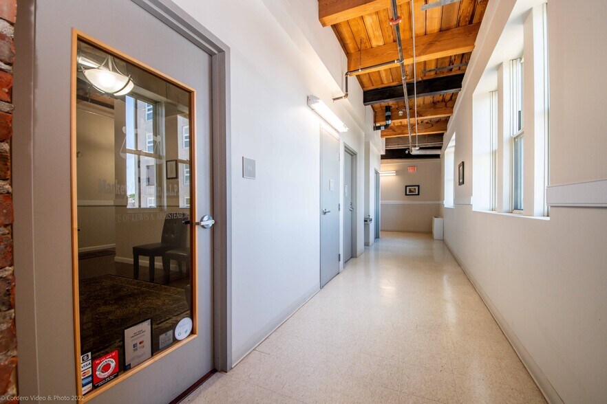 More Photos Of 555 Pleasant St, New Bedford Office For Sale