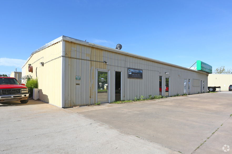 Primary Photo Of 6924 Melrose Ln, Oklahoma City Manufacturing For Lease