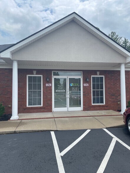 More Photos Of 662 Sango Rd, Clarksville Office For Lease