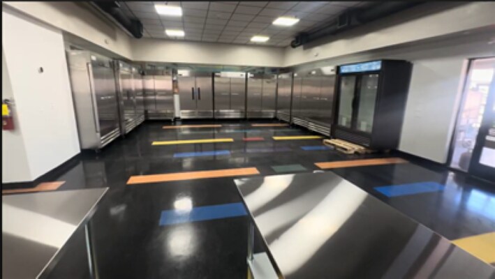 More Photos Of 6727 N 47th Ave, Glendale Restaurant For Sale