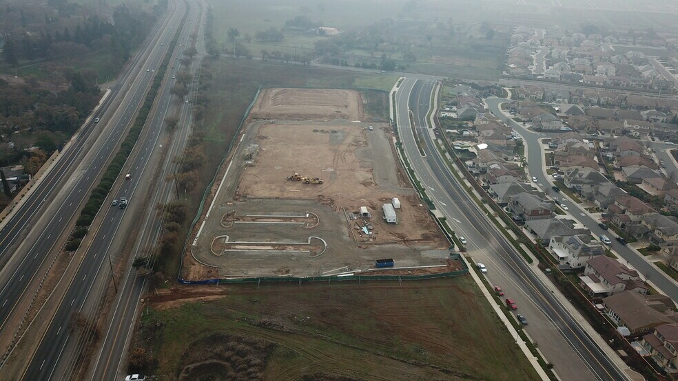 More Photos Of 00 Lotz Pky, Elk Grove Land For Sale