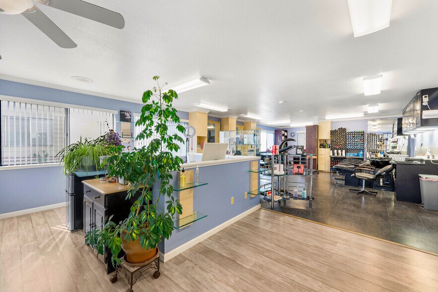 More Photos Of 1129-1135 Hunter Lake Dr, Reno Storefront Retail Residential For Sale