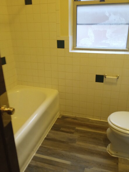 More Photos Of 8054 S Ingleside Ave, Chicago Apartments For Sale