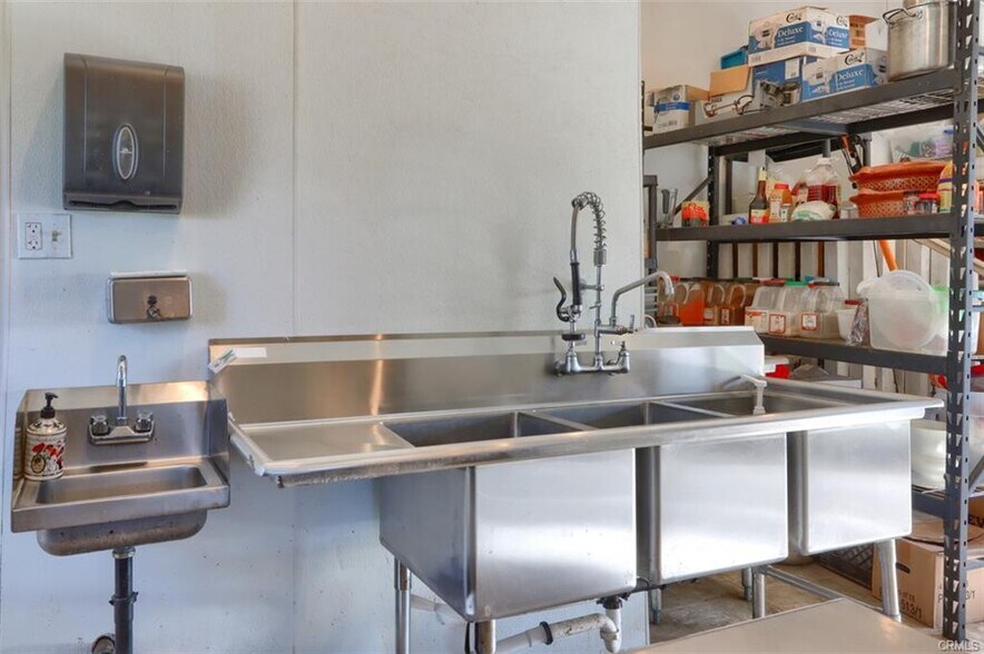 More Photos Of 2675 State Highway 140, Catheys Valley Restaurant For Sale