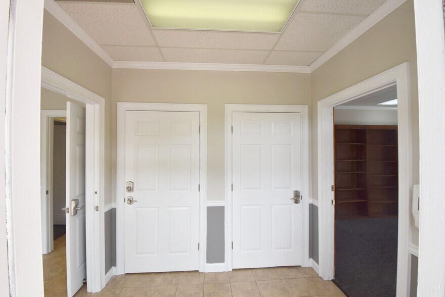 More Photos Of 116 Peachtree Ct, Peachtree City Medical For Lease