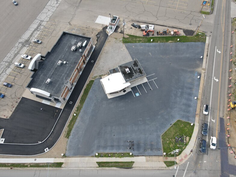 More Photos Of 5101 Tuscarawas St W, Canton Land For Lease