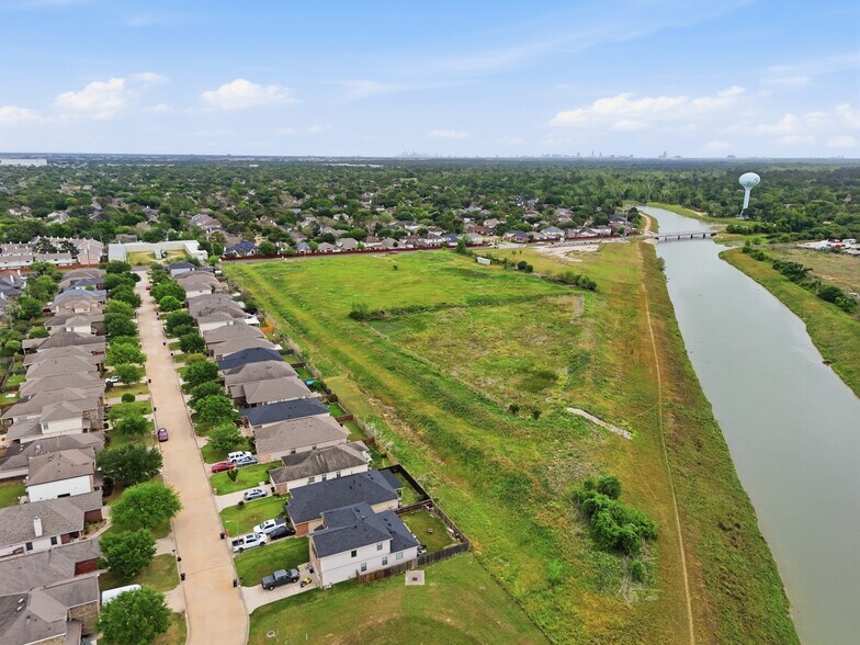 More Photos Of 6010 Addicks Satsuma, Houston Land For Sale