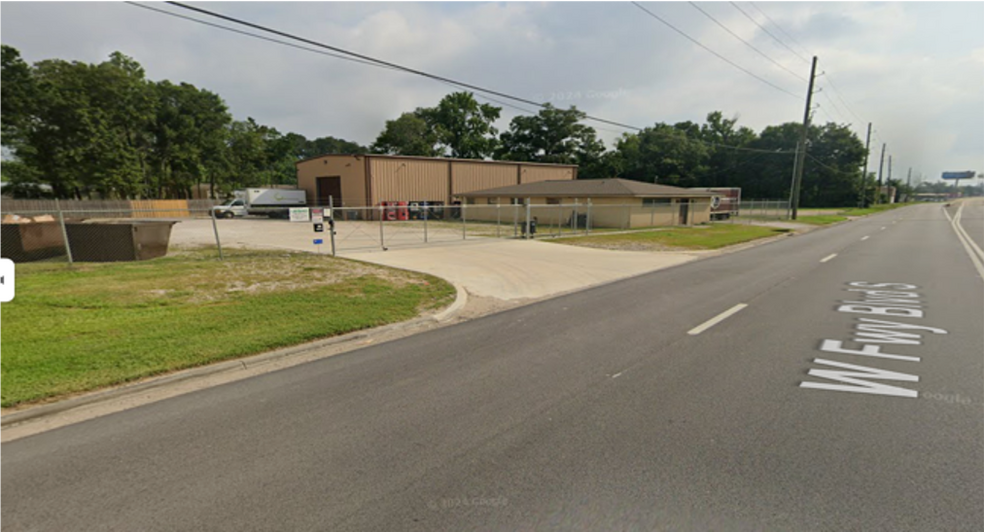 Primary Photo Of 21232 Ih 10, Vidor Warehouse For Lease