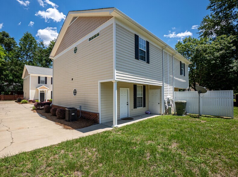 More Photos Of 30 Town House Ct, Sumter Apartments For Sale