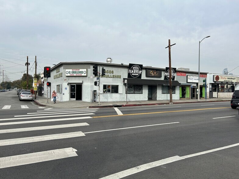 More Photos Of 1959-1965 S San Pedro St, Los Angeles Storefront For Sale