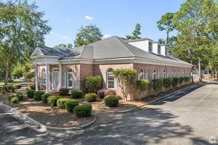 More Photos Of 2718 N Oak St, Valdosta Medical For Sale