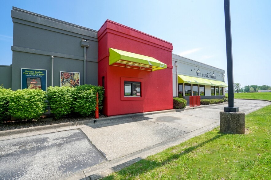 More Photos Of 5232 Weston Rd, Evansville Restaurant For Sale