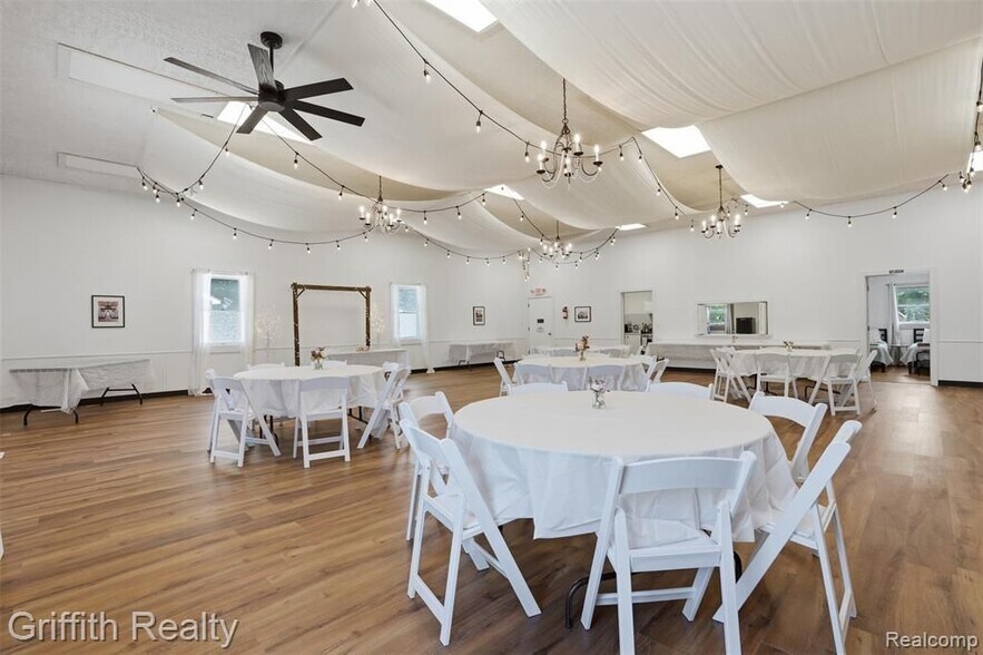 More Photos Of 131 E Main St, Vernon Religious Facility For Sale