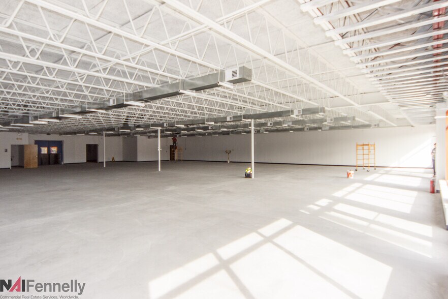 More Photos Of 18 Arctic Pky, Ewing Storefront For Lease