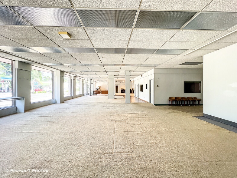 Primary Photo Of 1594 Dwight St, Holyoke Freestanding For Lease