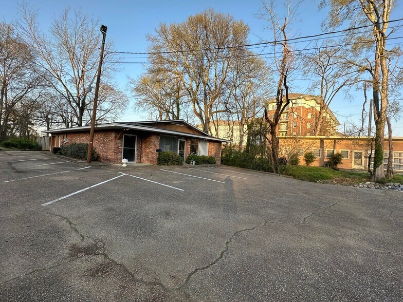 More Photos Of 301 College View St, Starkville Land For Sale