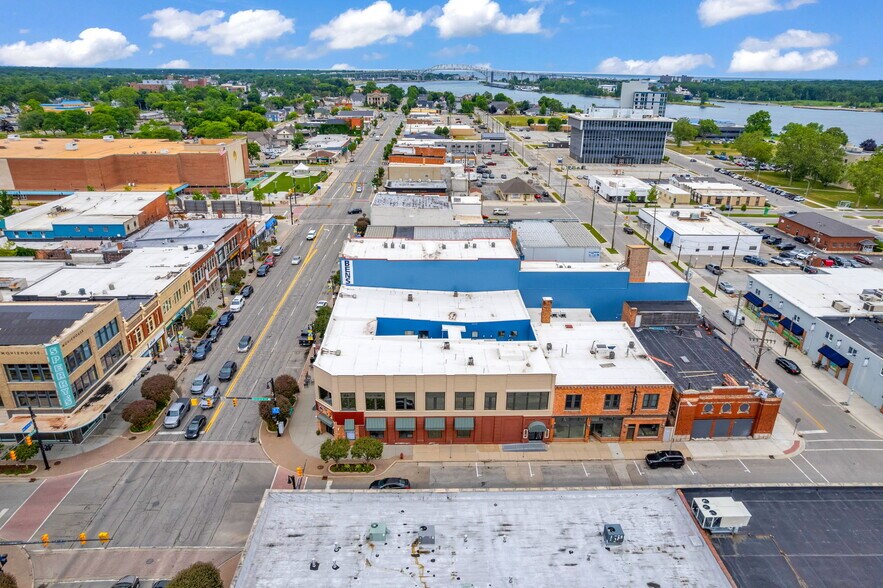 More Photos Of 306-310 Huron Ave, Port Huron Freestanding For Sale