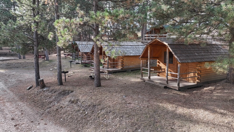 More Photos Of 1116 N 5th St, Custer Trailer Camper Park For Sale