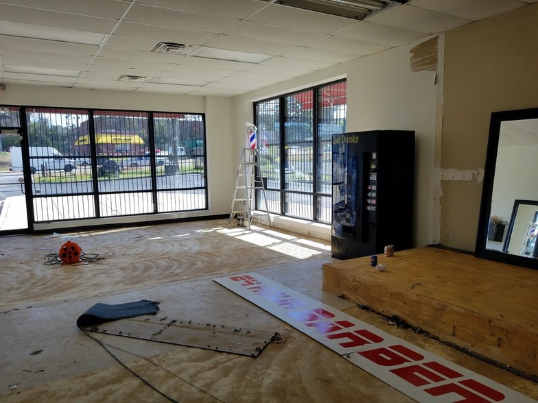 More Photos Of 4395 Fulton Industrial Blvd, Atlanta Storefront Retail Office For Sale