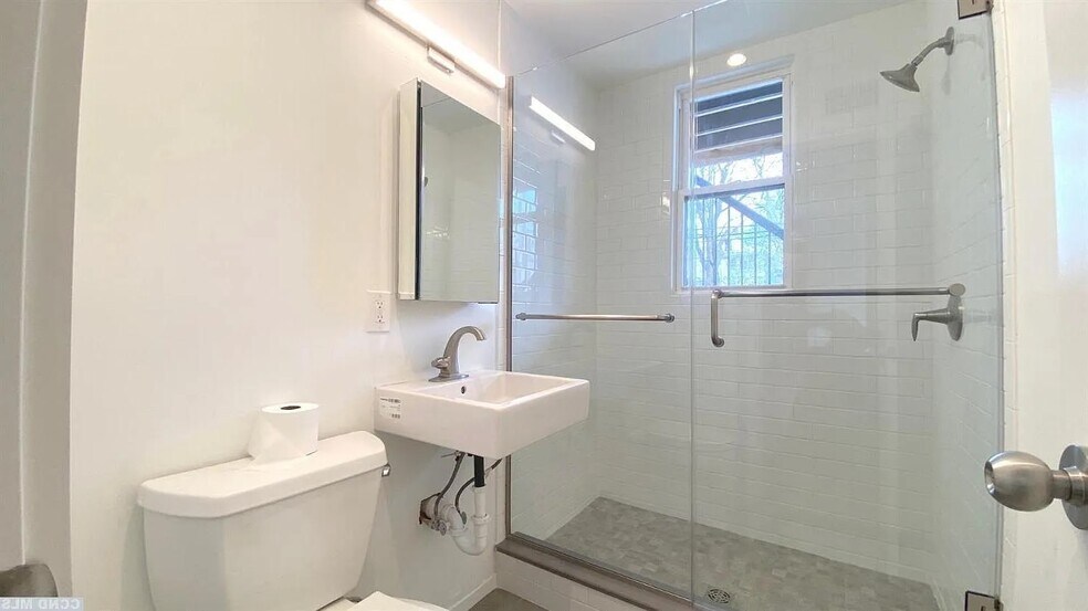 More Photos Of 514 State St, Hudson Apartments For Sale