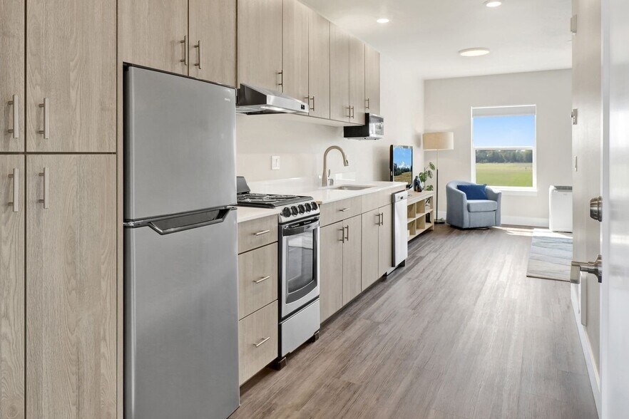 More Photos Of 801 Aaron Dr, Lynden Apartments For Sale