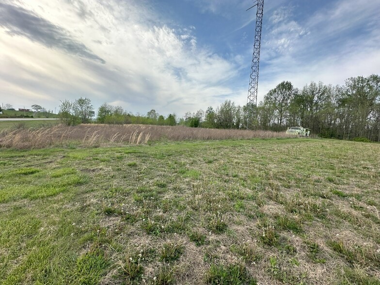 More Photos Of 12432 US-60, Cloverport Auto Repair For Sale