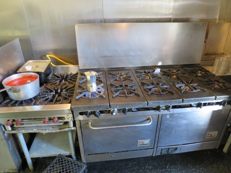 More Photos Of 14 Main St, Glen Rock Restaurant For Sale