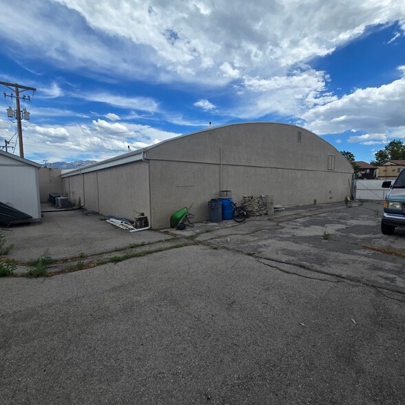 More Photos Of 3950 S Redwood Rd, Salt Lake City Freestanding For Sale