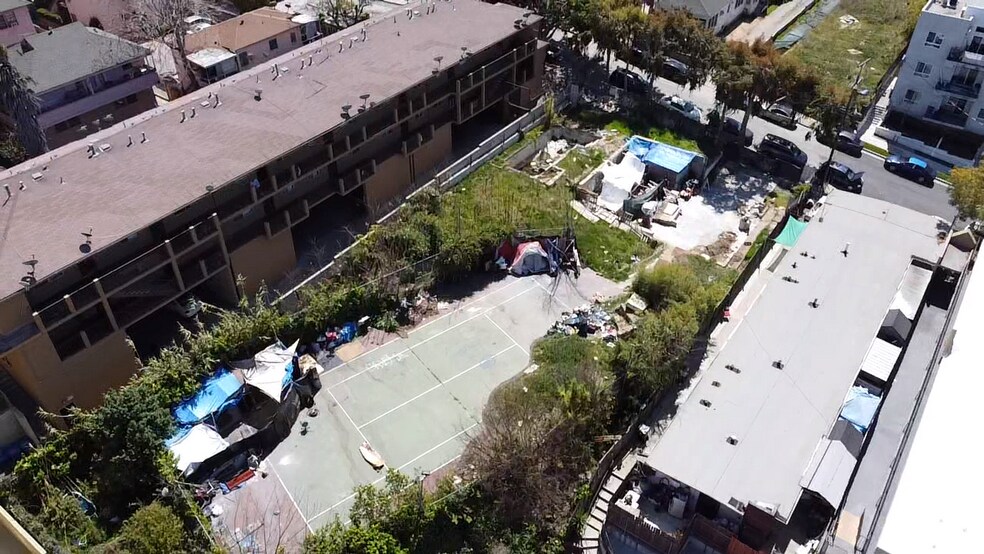 More Photos Of 2227 Valley St, Los Angeles Land For Sale