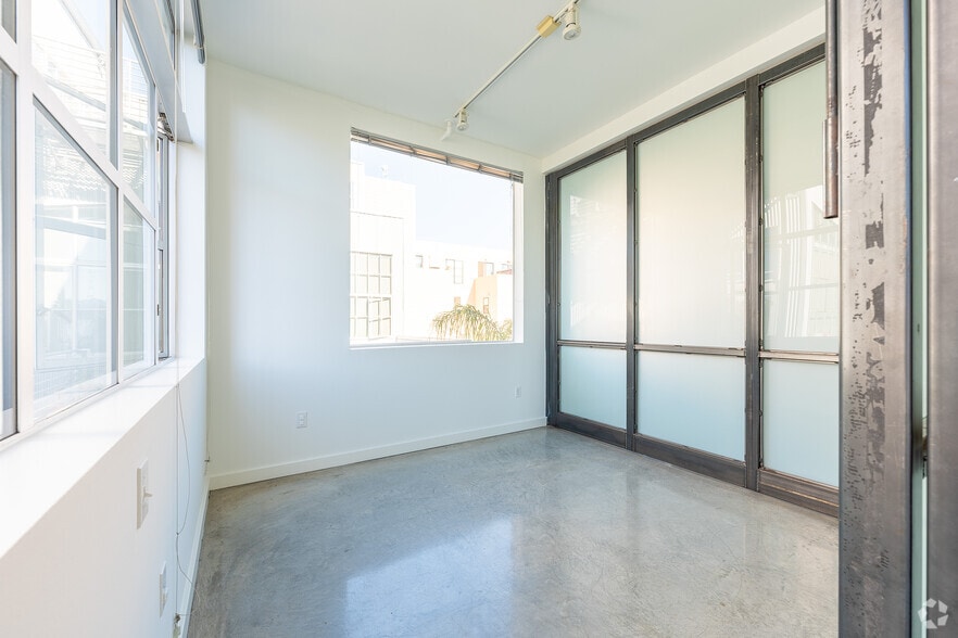 More Photos Of 1168 Folsom St, San Francisco Apartments For Lease