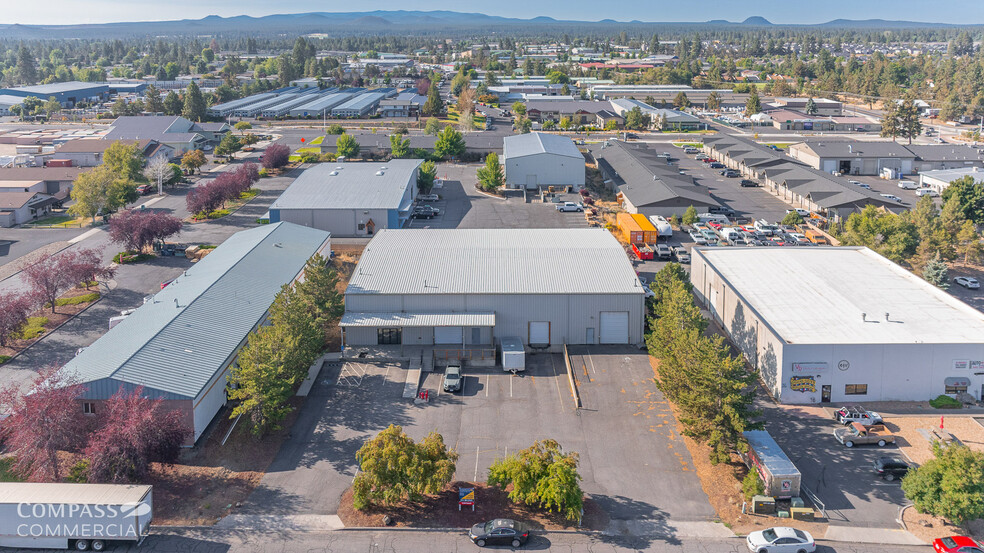 Primary Photo Of 921 SE Armour Rd, Bend Warehouse For Lease