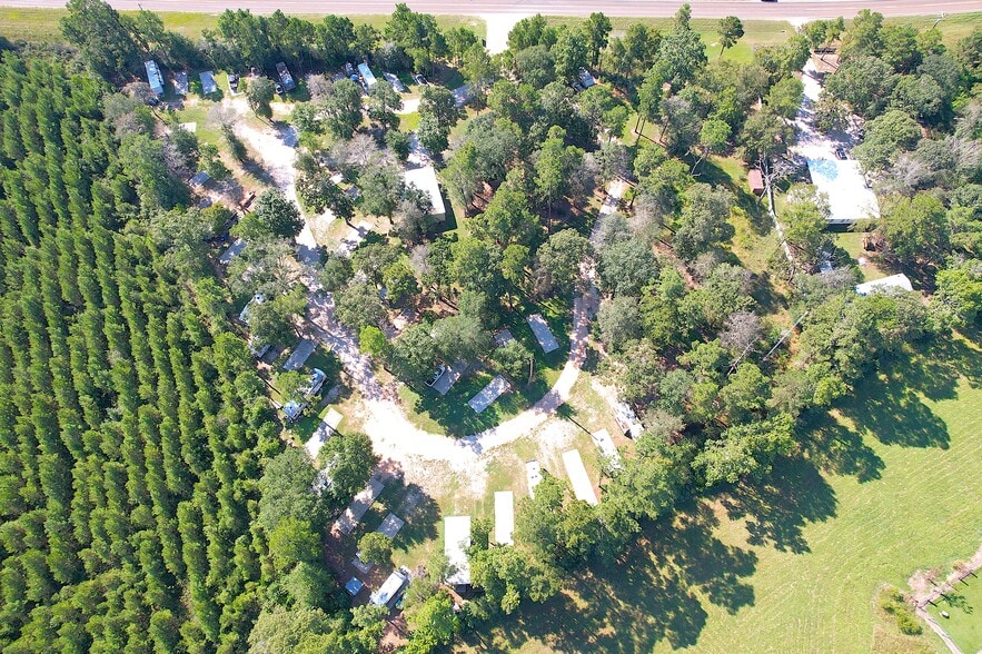 More Photos Of 6300 FM 3081, Willis Manufactured Housing Mobile Home Park For Sale