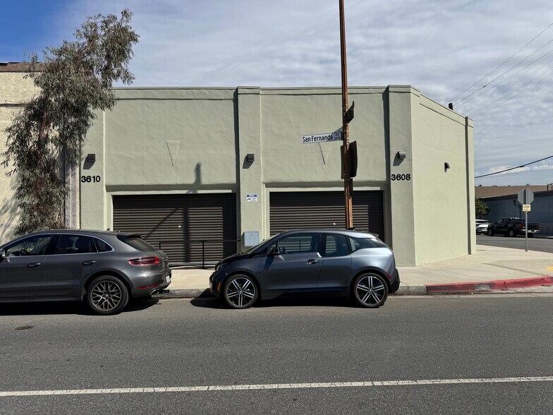 Primary Photo Of 3608 San Fernando Rd, Glendale Loft Creative Space For Lease
