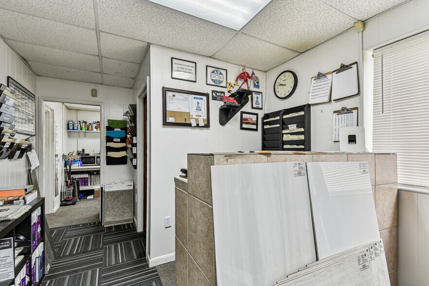 More Photos Of 1220 N Ronald Reagan Blvd, Longwood Freestanding For Sale