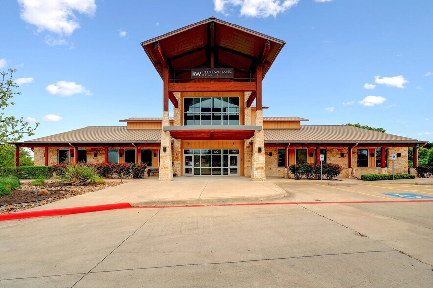 More Photos Of 333 US HWY 290 E, Dripping Springs Unknown For Lease