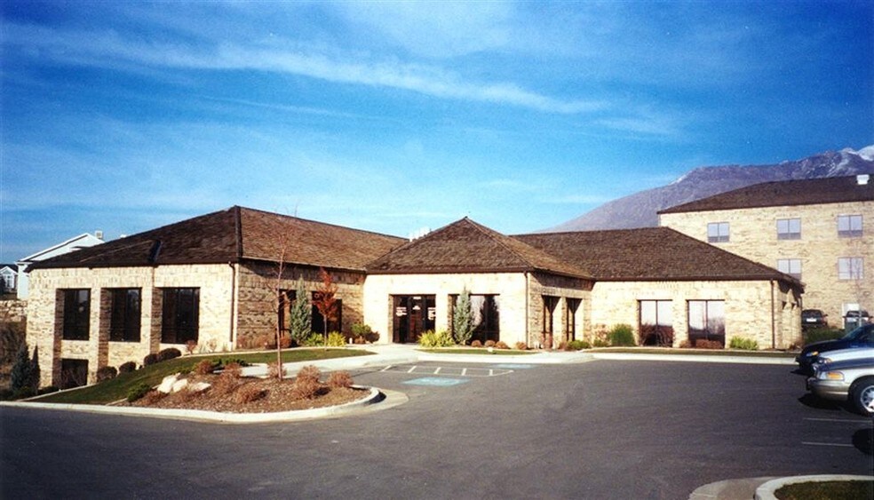 More Photos Of 1464 E Ridgeline Dr, South Ogden Office For Lease