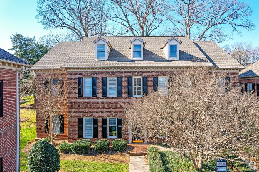 More Photos Of 6813 Fairview Rd, Charlotte Medical For Lease