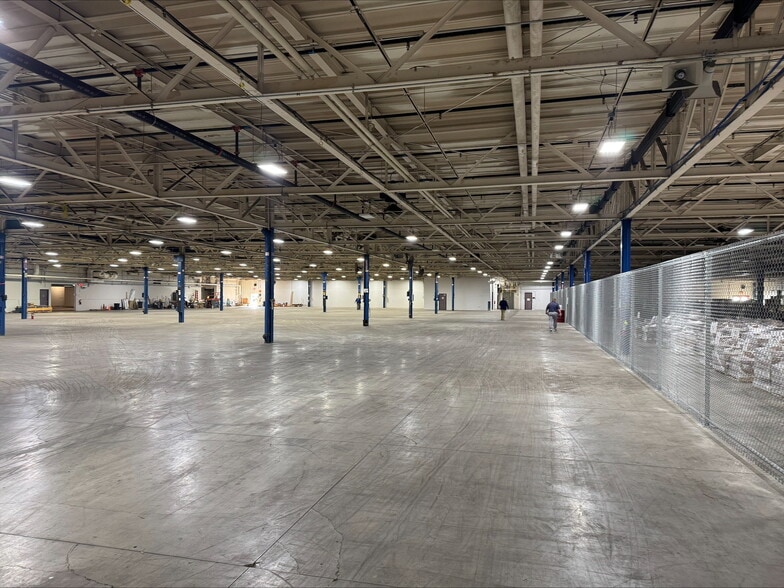 More Photos Of 1400 Worden Rd, Wickliffe Warehouse For Sale