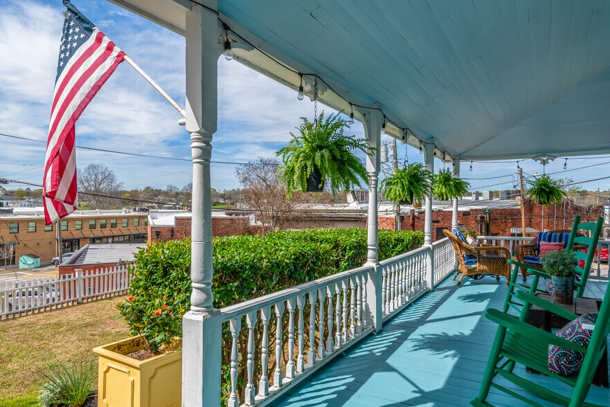 More Photos Of 401 E Bridge St, Wetumpka Specialty For Sale