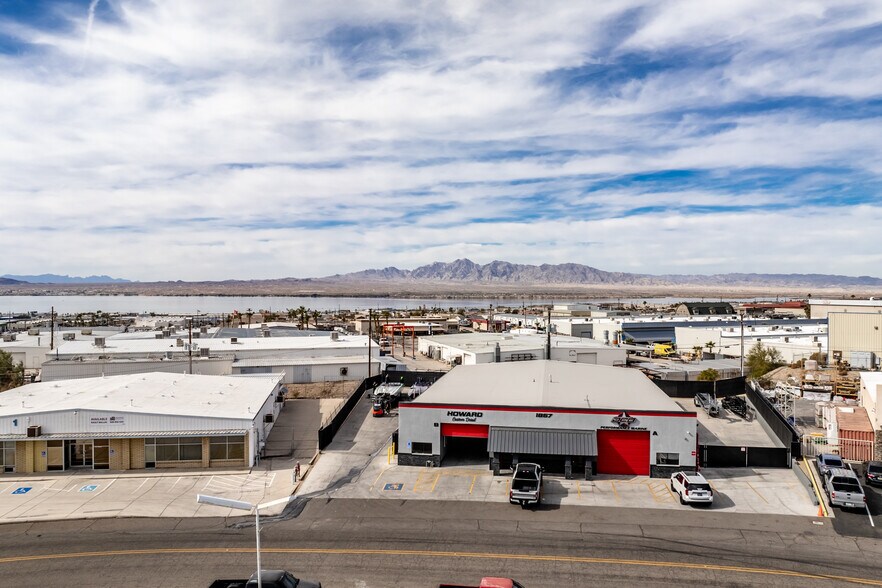 More Photos Of 1850 Commander Dr, Lake Havasu City Freestanding For Sale