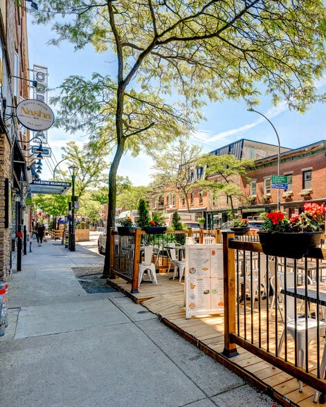 More Photos Of 2470-2472 Rue Notre-Dame O, Montréal Storefront Retail Residential For Lease