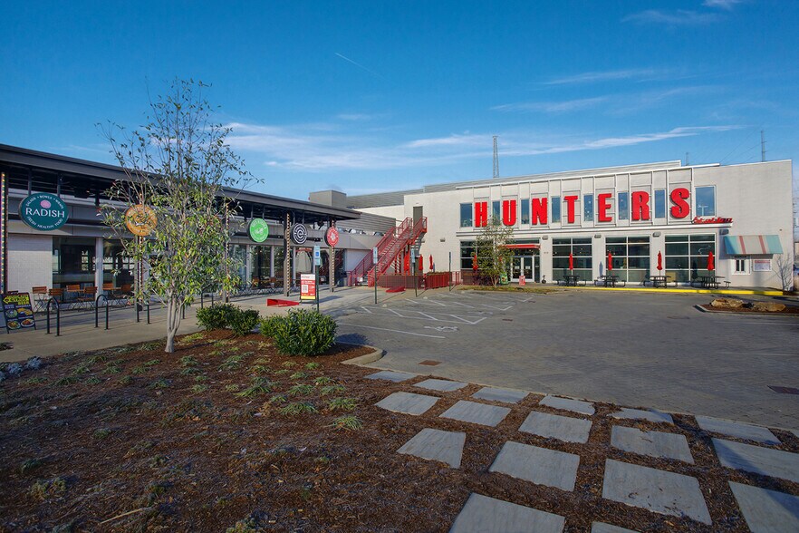 Primary Photo Of 975 Main St, Nashville Restaurant For Sale