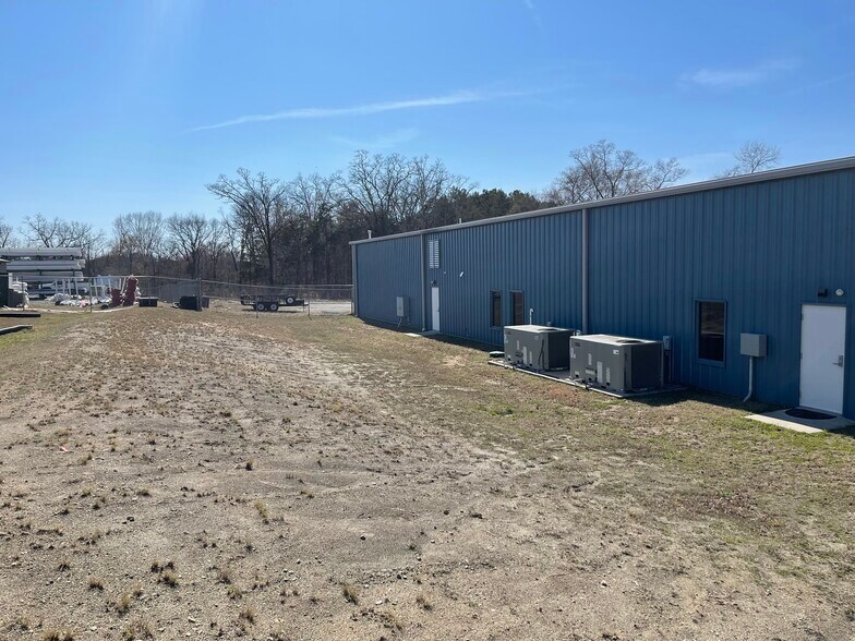 More Photos Of 4950 Stough Rd SW, Concord Flex For Sale